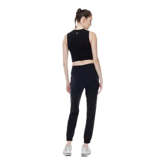 TNA Aritzia Move Speed Jogger in Black - Picture 2 of 9